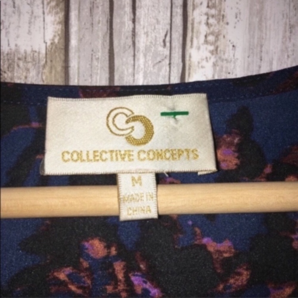 Collective Concepts Floral Blouse - Picture 3 of 3